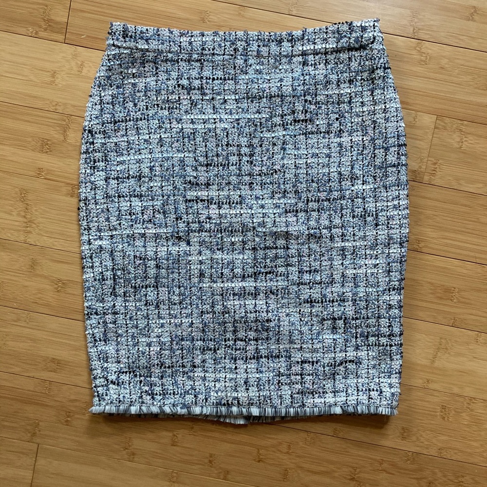 NWT!! Ann Taylor skirt 6p